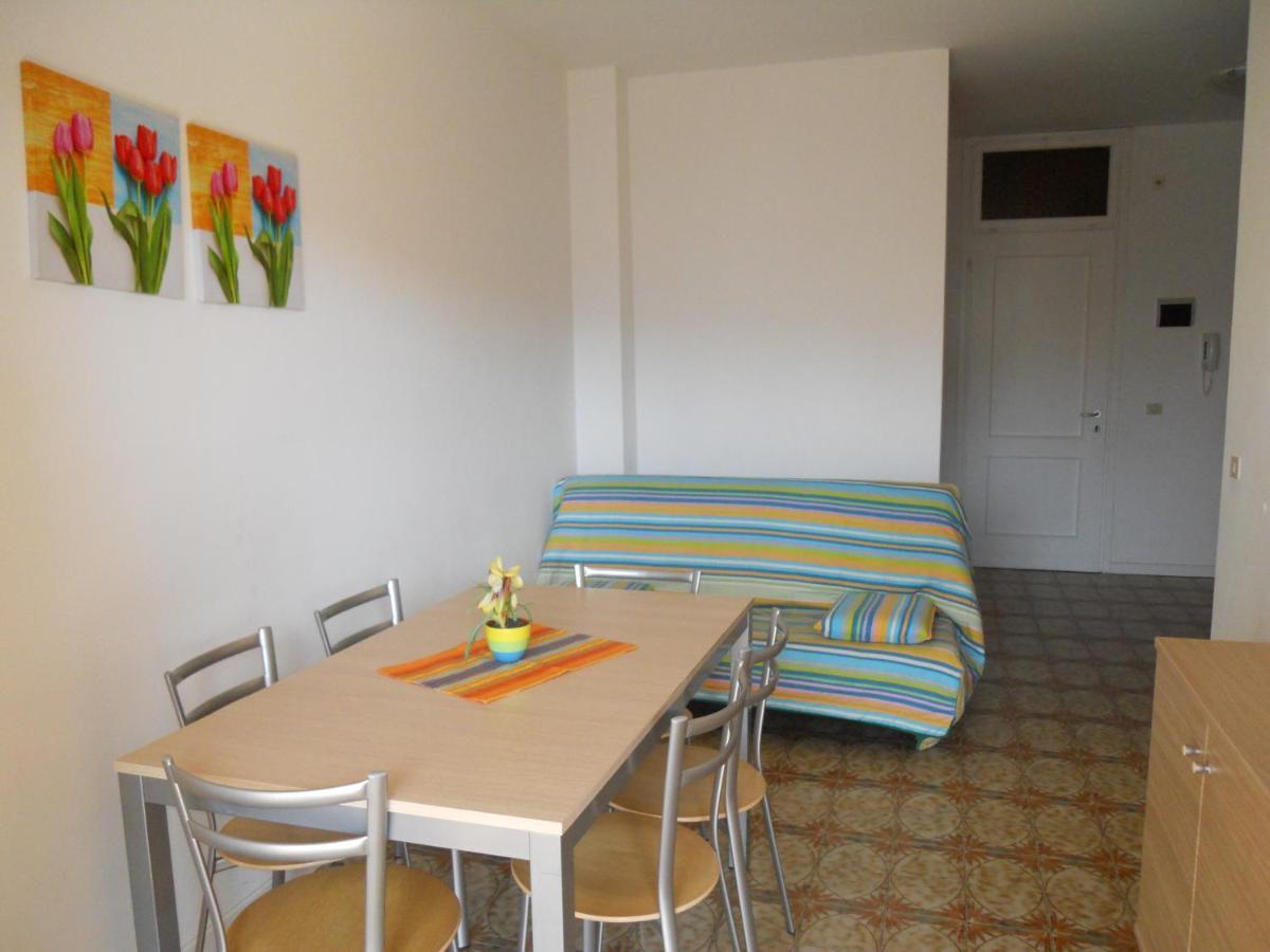 Condominio Carina Bibione Luaran gambar